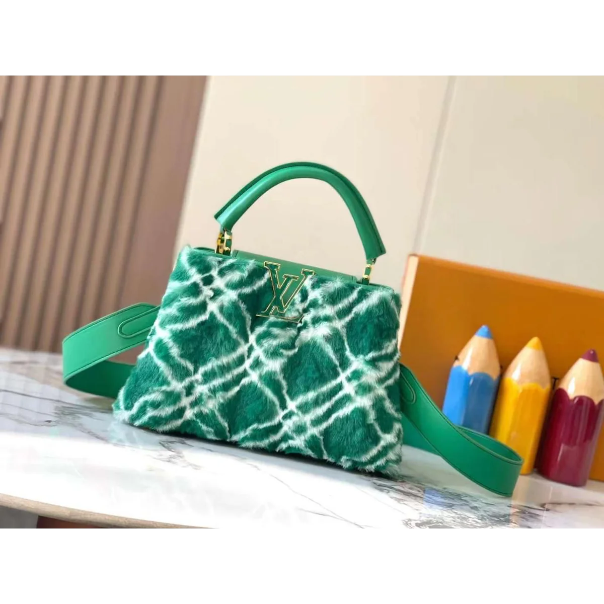 LV Capucines