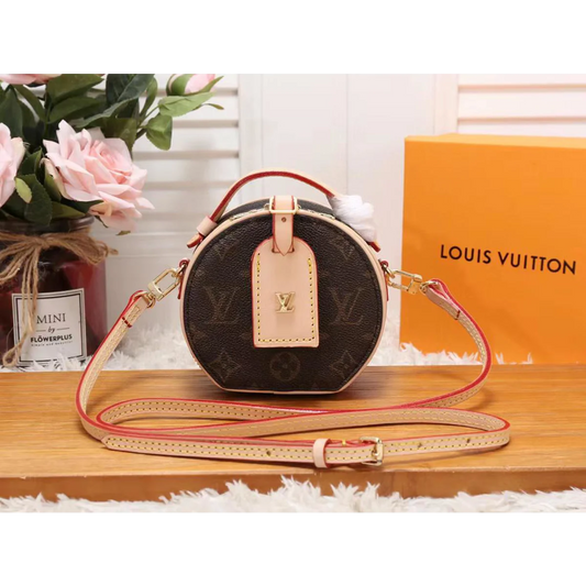 LV petite boite chapeau monogram
