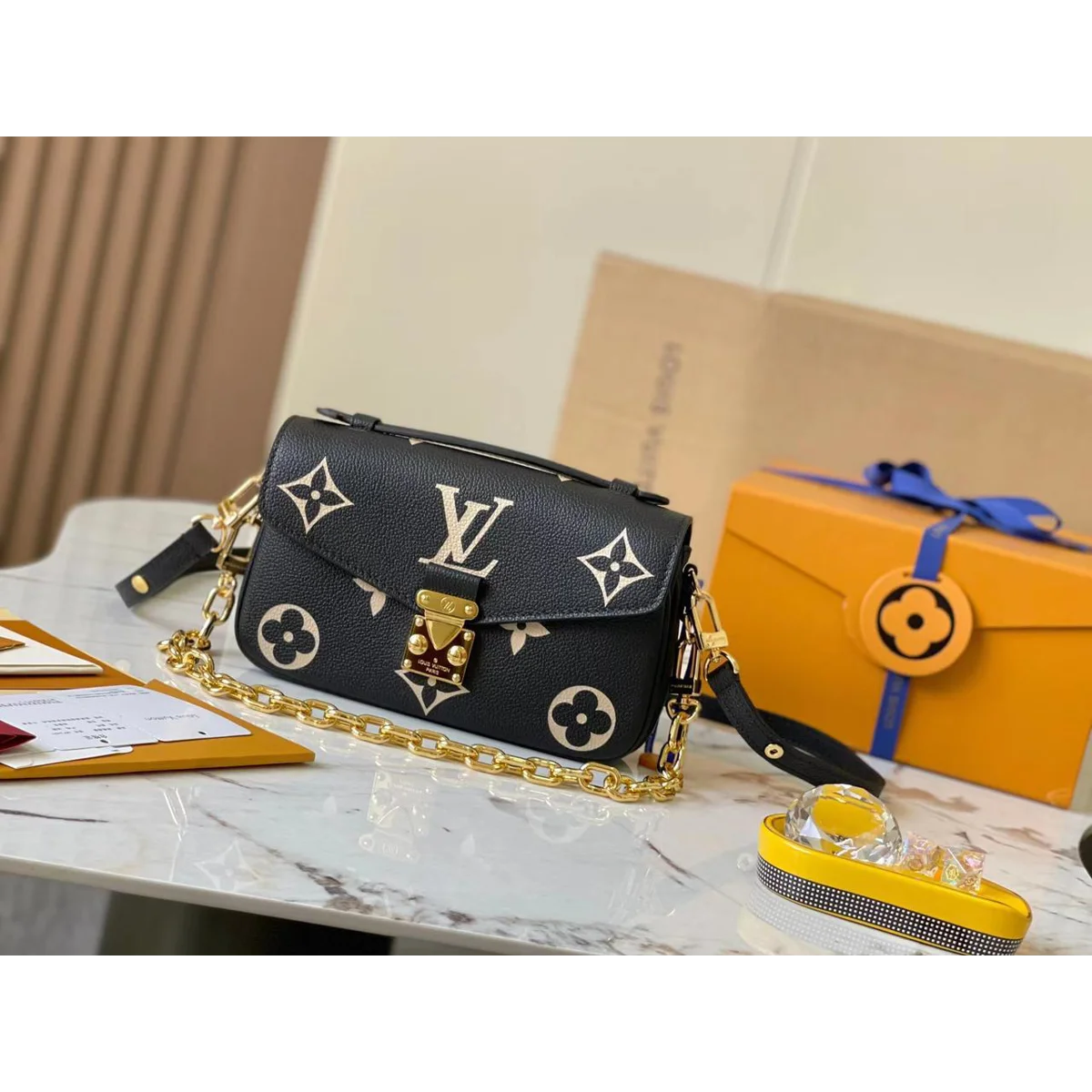 LV pochette metis monogram east west
