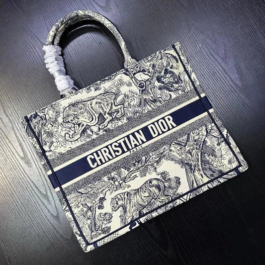 Dior Tote Bags