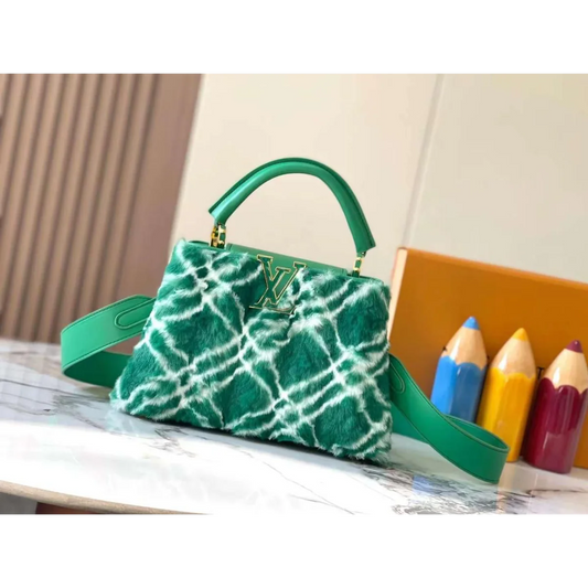 LV Capucines