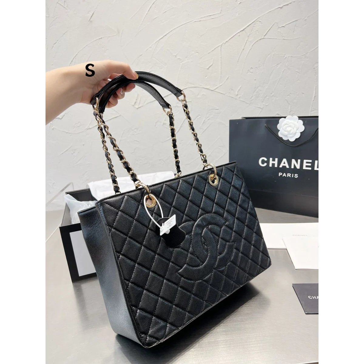 Chanel Tote Bags