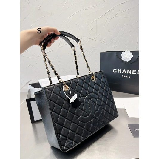 Chanel Tote Bags
